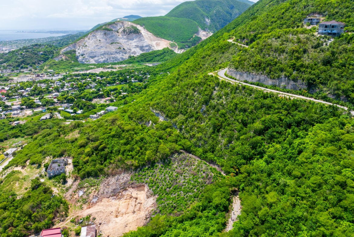 Eighteenth image of 85 Summit Drive, Rest Haven in BULL BAY, St. Andrew, Jamaica - property is For Sale