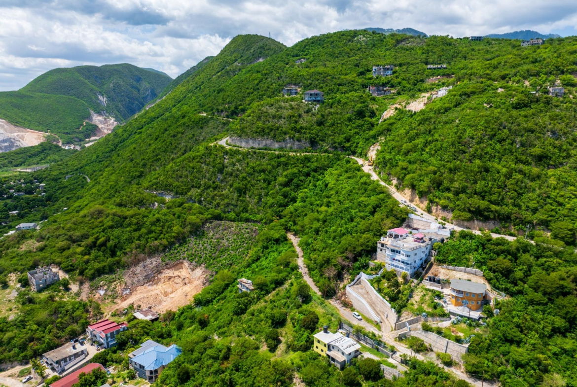 Nineteenth image of 85 Summit Drive, Rest Haven in BULL BAY, St. Andrew, Jamaica - property is For Sale