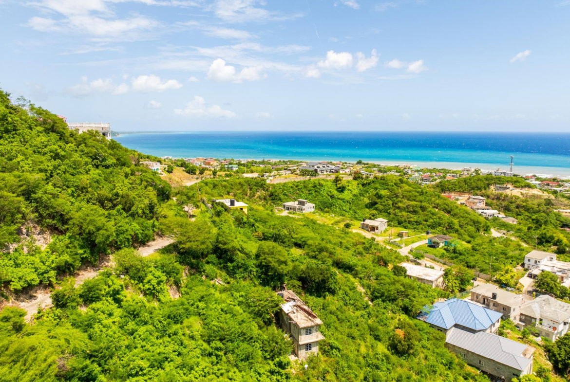 Tenth image of 85 Summit Drive, Rest Haven in BULL BAY, St. Andrew, Jamaica - property is For Sale