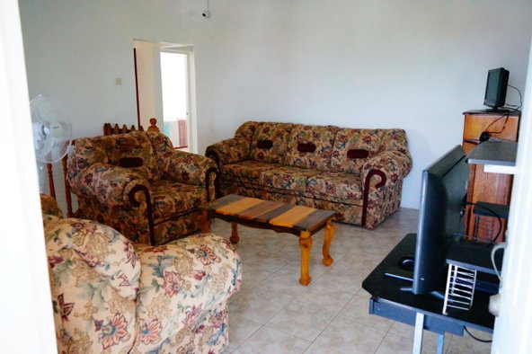 Fifth image of 91 Beadle Heights in Santa Cruz, St. Elizabeth, Jamaica - property is For Sale