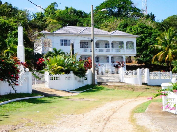 First image of 91 Beadle Heights in Santa Cruz, St. Elizabeth, Jamaica - property is For Sale