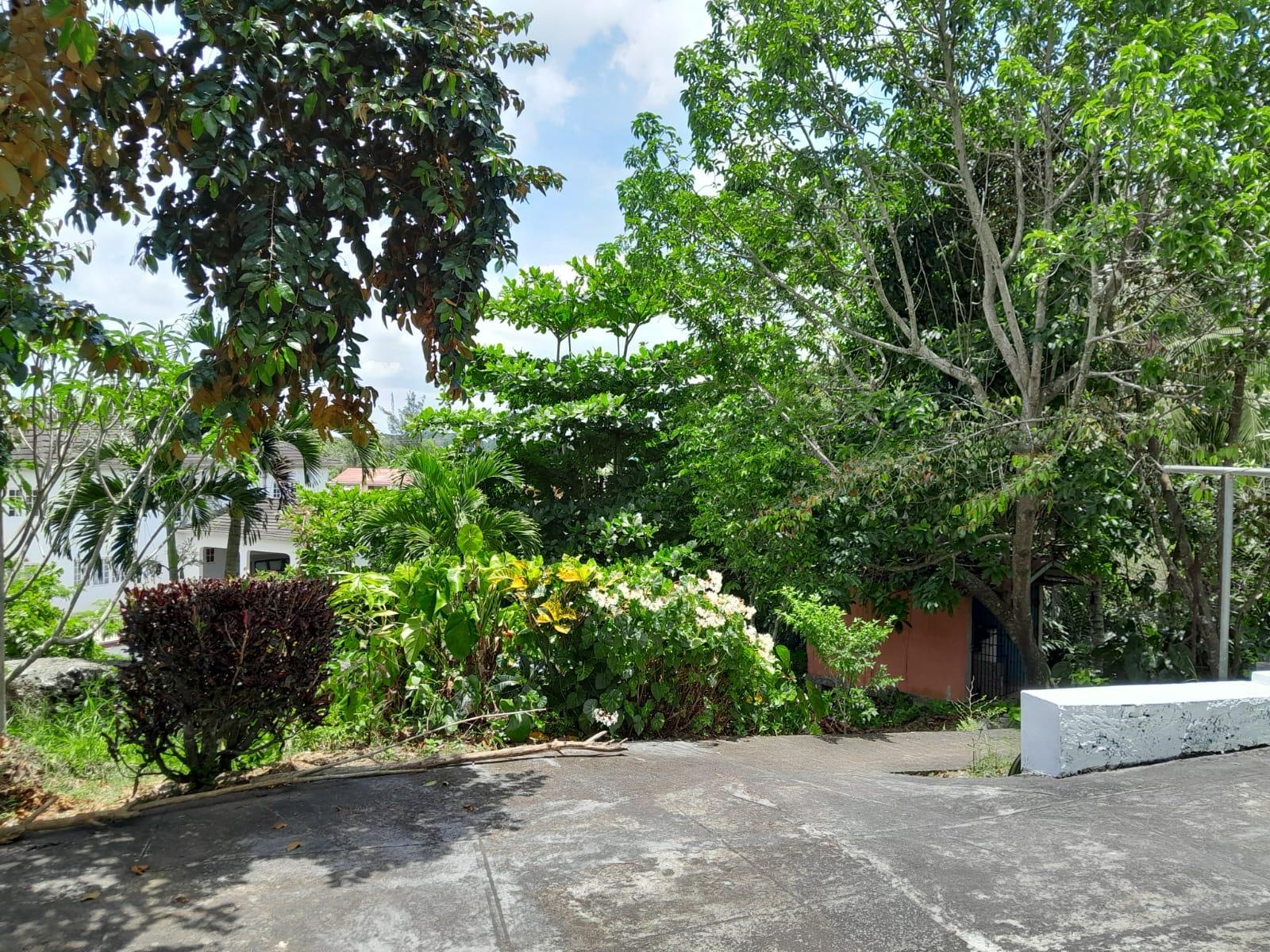 Stunning-Split-Level-Home-for-Sale-in-Mandeville-Jamaica Twenty-Fifth image of 33 Kristian Circle in Mandeville, Manchester, Jamaica - property is For Sale