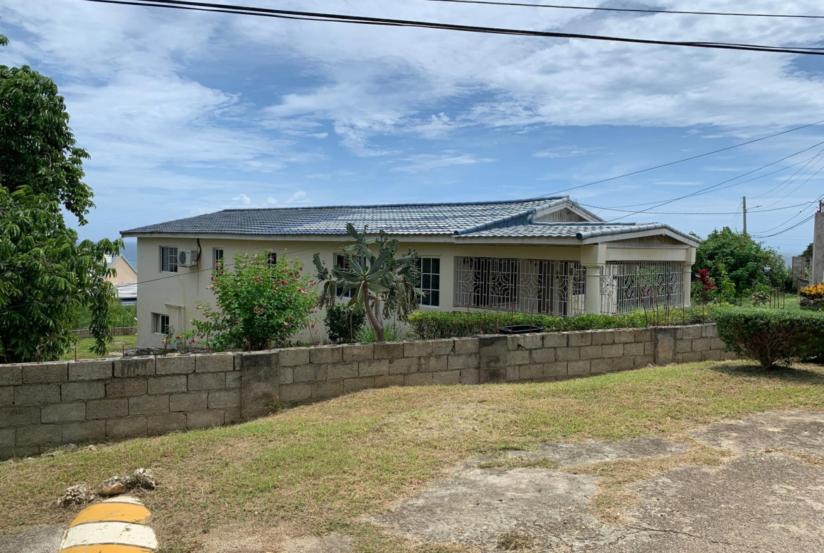 Fifth image of 159 Seaview Ave, Wiltshire in Salt Marsh, Trelawny, Jamaica - property is For Sale