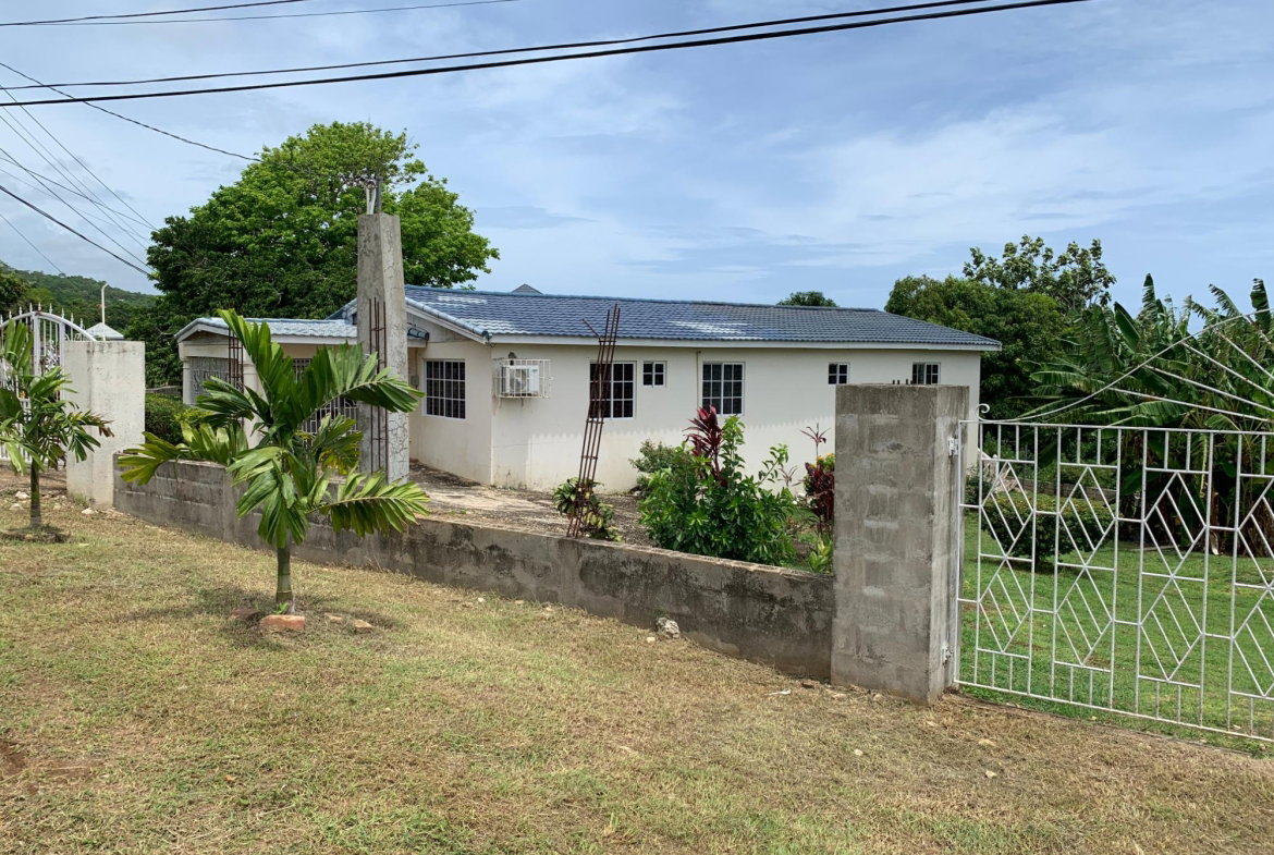 Tenth image of 159 Seaview Ave, Wiltshire in Salt Marsh, Trelawny, Jamaica - property is For Sale
