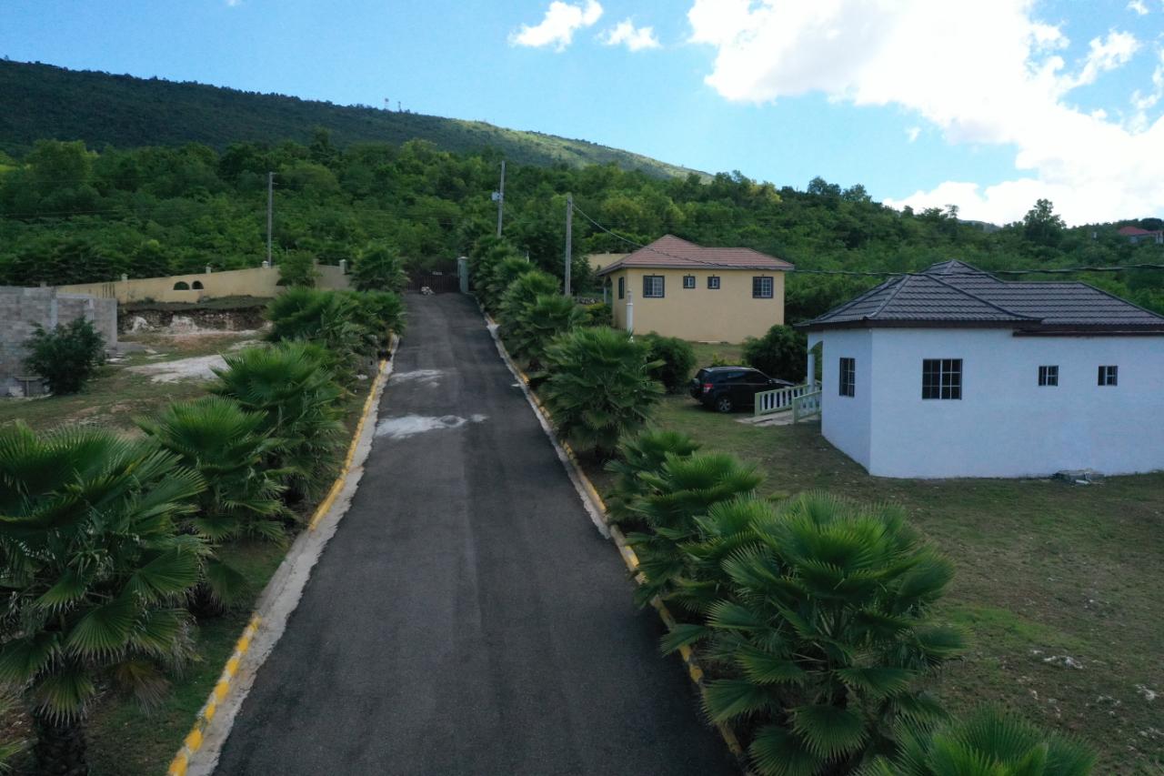 Eleventh image of 39 a, Mountain View Boule in Gutters, Manchester, Jamaica - property is For Sale