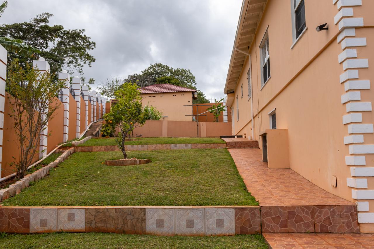 Stunning-Split-Level-Home-with-Apartment-for-Sale-in-New-Hall-Jamaica Eighth image of New Hall in Mandeville, Manchester, Jamaica - property is For Sale