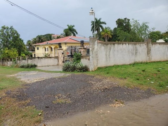 First image of 1 Leeds in Santa Cruz, St. Elizabeth, Jamaica - property is For Sale