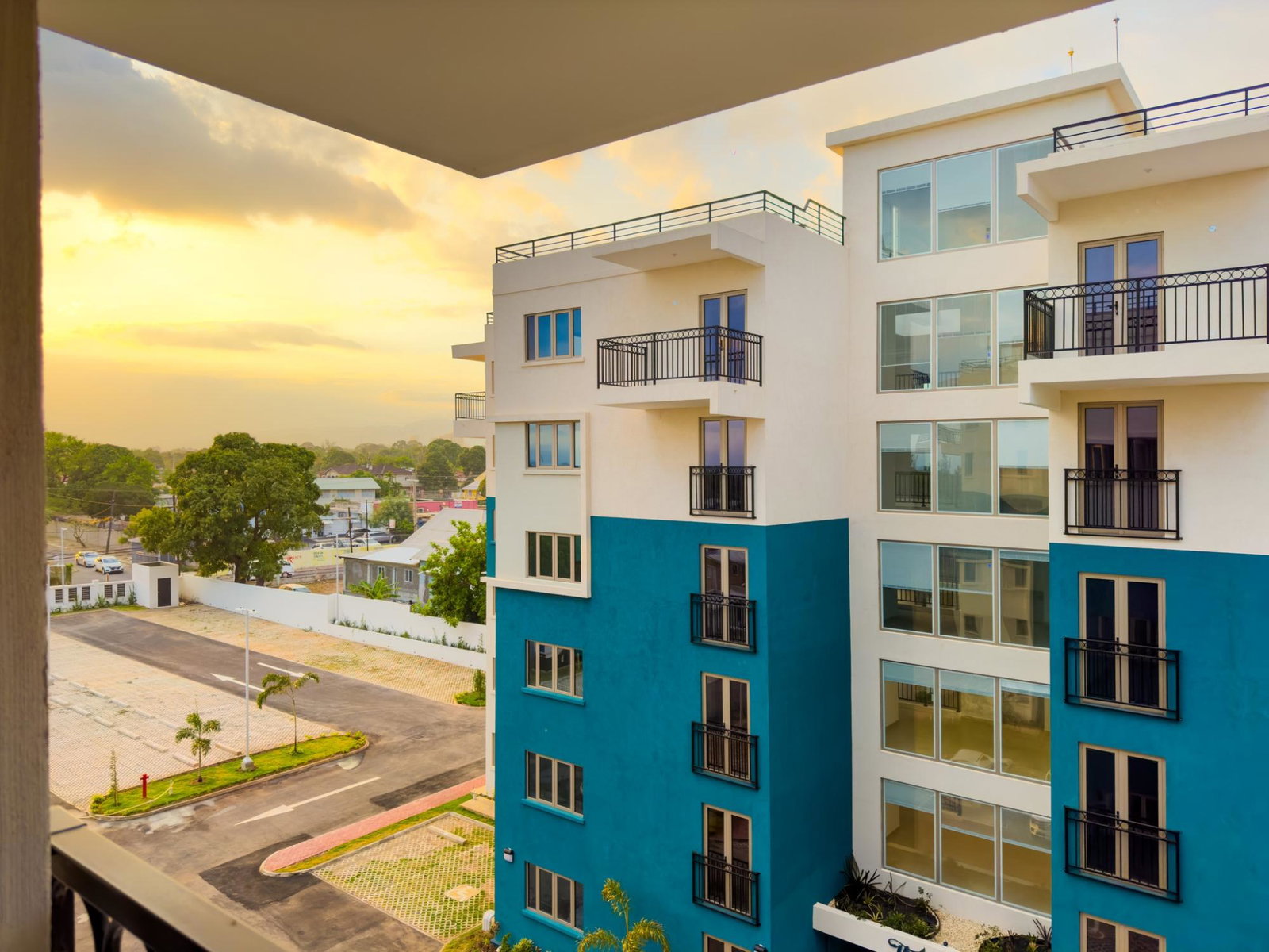 Stunning-Studio-Apartment-with-City-Waterfront-Views-in-Kingston Fifteenth image of B5-2-50 1/4 Deanery Road in Kingston 3, St. Andrew, Jamaica - property is For Sale