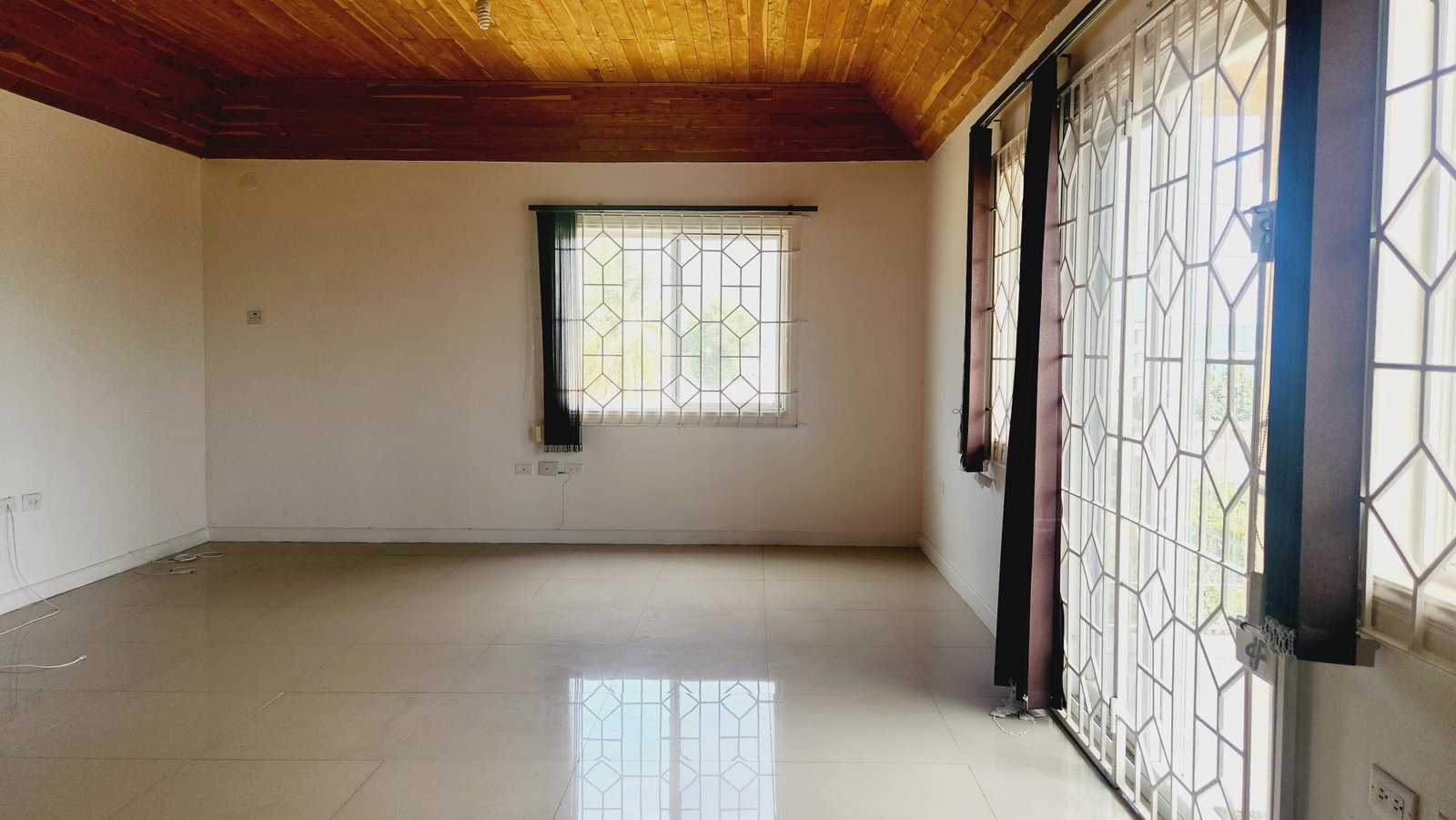 Seventeenth image of 12-13 University Crescent, King in Kingston 6, St. Andrew, Jamaica - property is For Sale