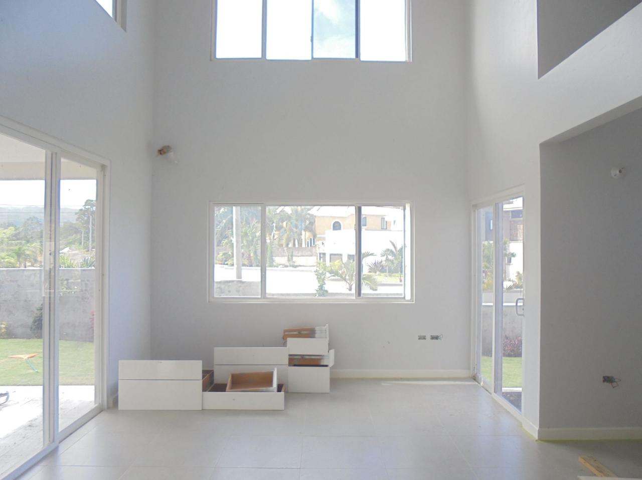 Ninth image of Th2-2 Mansfield Drive, st Ann in Ocho Rios, St. Ann, Jamaica - property is For Sale