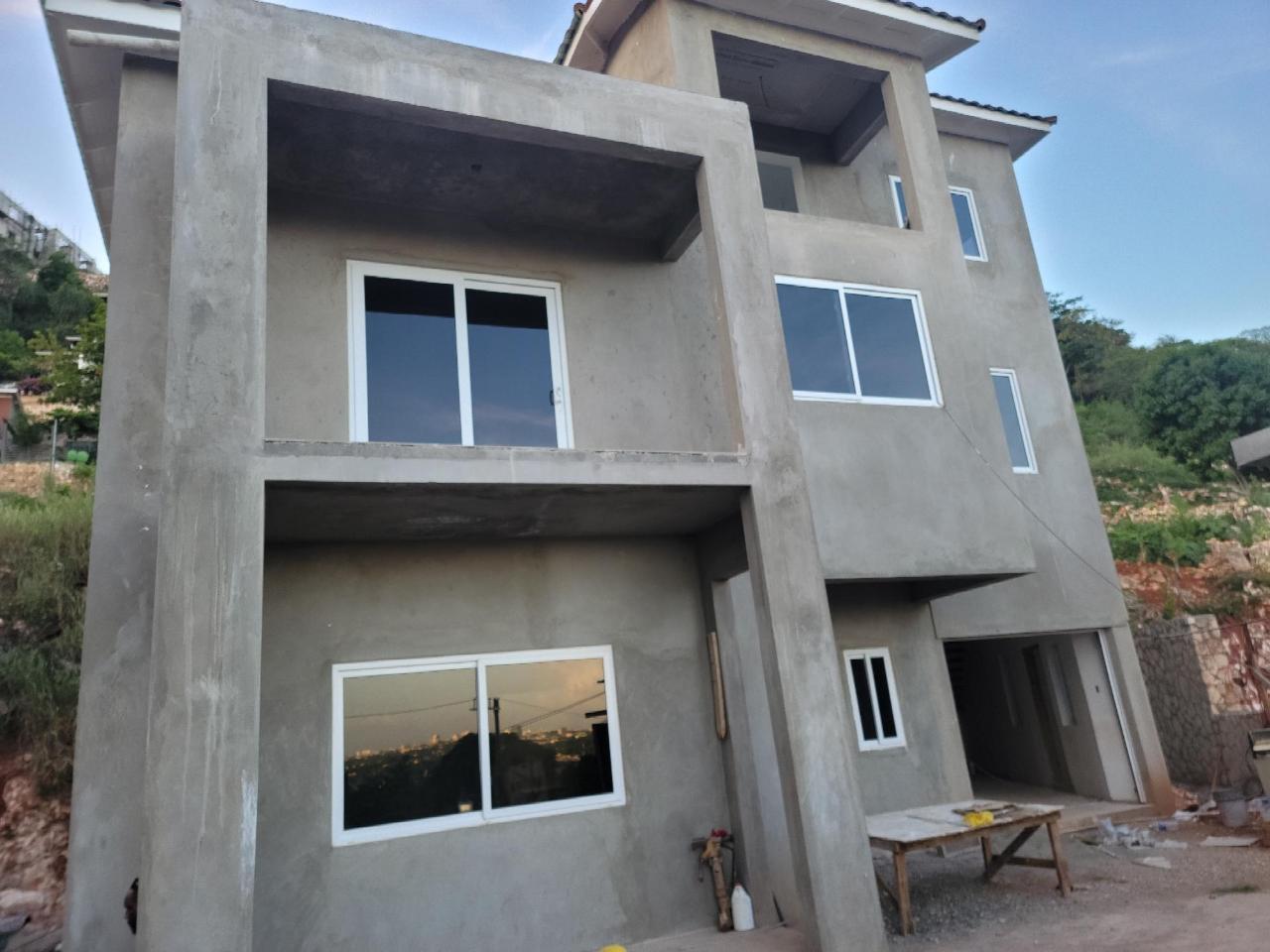 Sixteenth image of 1-1 - 3 Stanley Terrace in Kingston 19, St. Andrew, Jamaica - property is For Sale