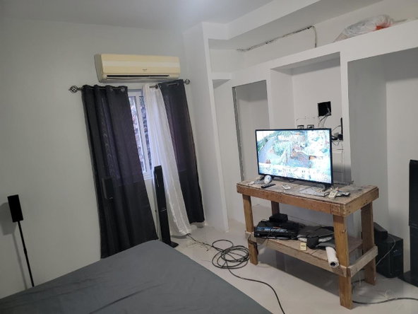 Sixth image of 1-1 - 3 Stanley Terrace in Kingston 19, St. Andrew, Jamaica - property is For Sale