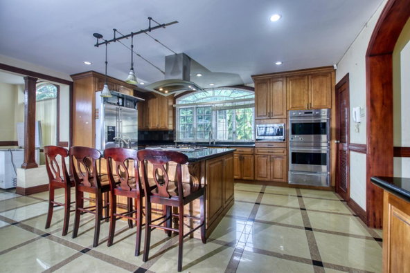 Twelfth image of 12 Plymouth Avenue in Kingston 6, St. Andrew, Jamaica - property is For Sale