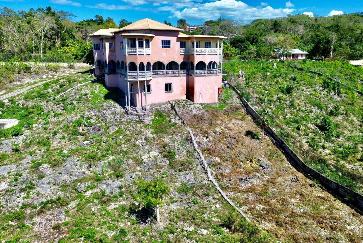 Twelfth image of 62 Pitkelleney, Mount Airy in Negril, Westmoreland, Jamaica - property is For Sale