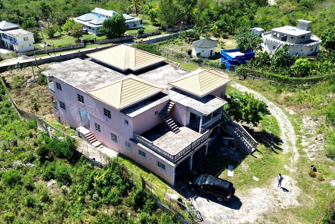 Seventeenth image of 62 Pitkelleney, Mount Airy in Negril, Westmoreland, Jamaica - property is For Sale