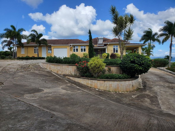 Eleventh image of Four Paths/turners in CHAPELTON, Clarendon, Jamaica - property is For Sale