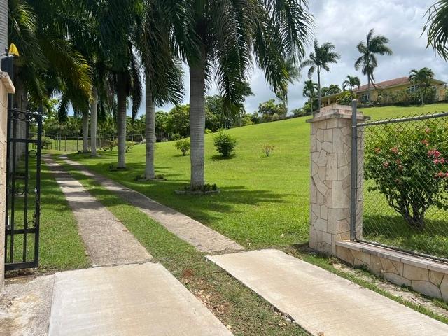 Twelfth image of Four Paths/turners in CHAPELTON, Clarendon, Jamaica - property is For Sale