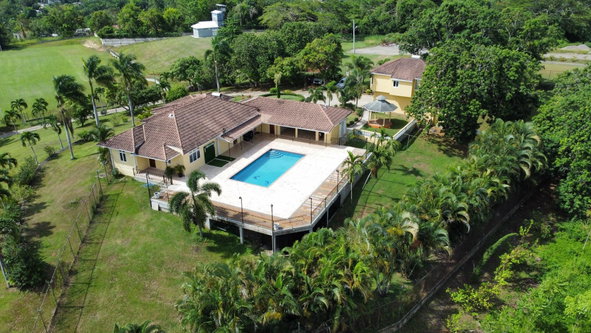 Eighteenth image of Four Paths/turners in CHAPELTON, Clarendon, Jamaica - property is For Sale