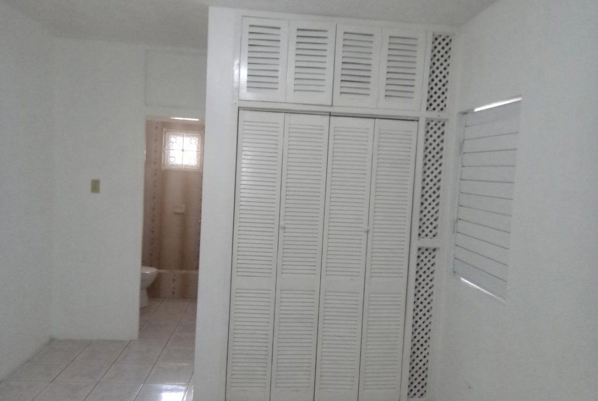 Tenth image of 405-405 Bahamas Ave in Cornwall Courts, St. James, Jamaica - property is For Sale