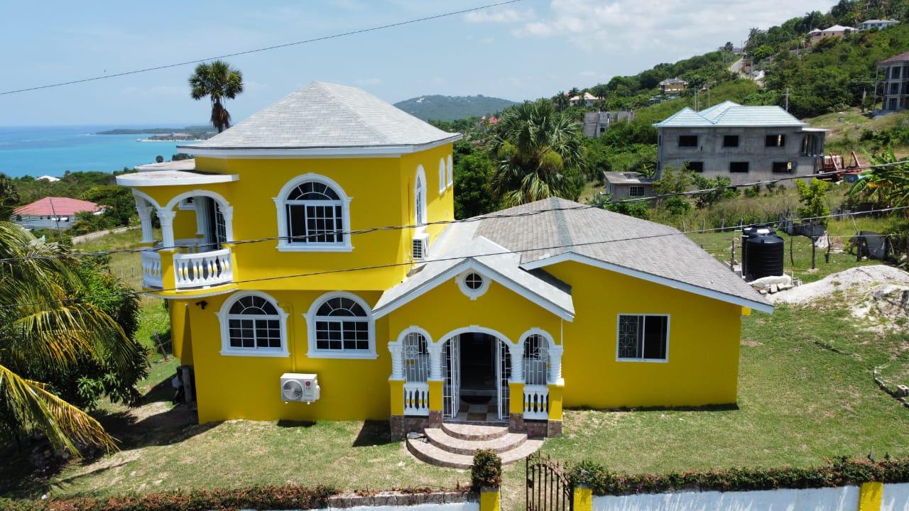 Stunning-Villa-for-Sale-in-Whitehouse-Jamaica-Breathtaking-Sea-Views Fourth image of Whitehouse Westmoreland in White House WD, Westmoreland, Jamaica - property is For Sale
