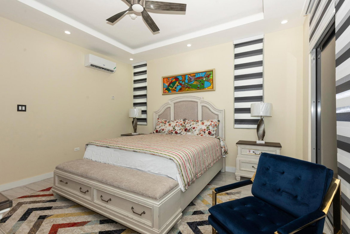 Fifth image of 403-29 Salisbury Avenue in Kingston 6, St. Andrew, Jamaica - property is For Rent