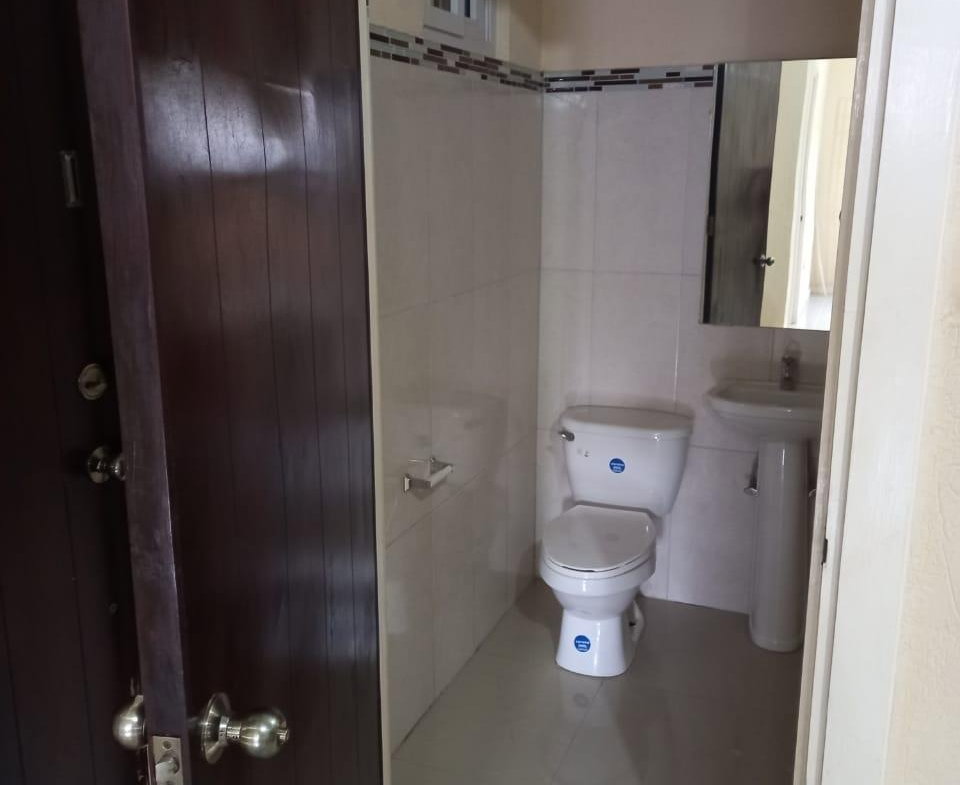 Ninth image of Apt 16-11 Washington Dr, Kingston in Kingston 10, St. Andrew, Jamaica - property is For Rent