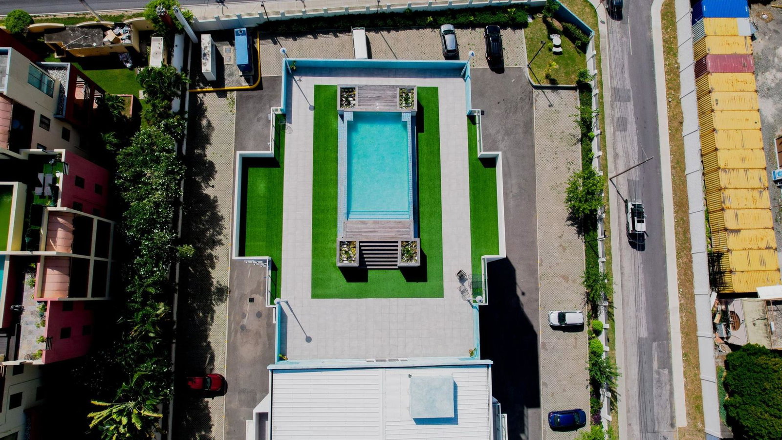 Twelfth image of 2-6 Comlin Bank Road in NEW KINGSTON, St. Andrew, Jamaica - property is For Rent