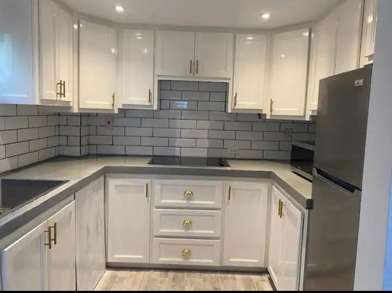 Stylish-1-Bedroom-Apartment-for-Sale-in-Columbus-Heights-Ocho-Rios First image of 25e- Columbus Heights in Ocho Rios, St. Ann, Jamaica - property is For Sale