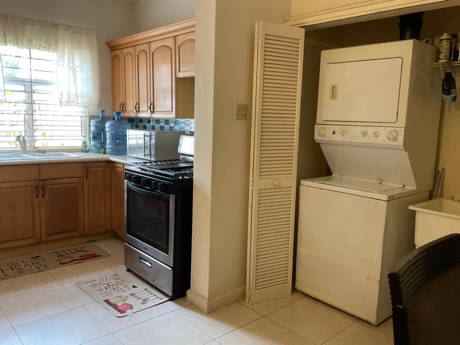 Tenth image of B3-65 Lady Musgrave rd in Kingston 5, St. Andrew, Jamaica - property is For Rent
