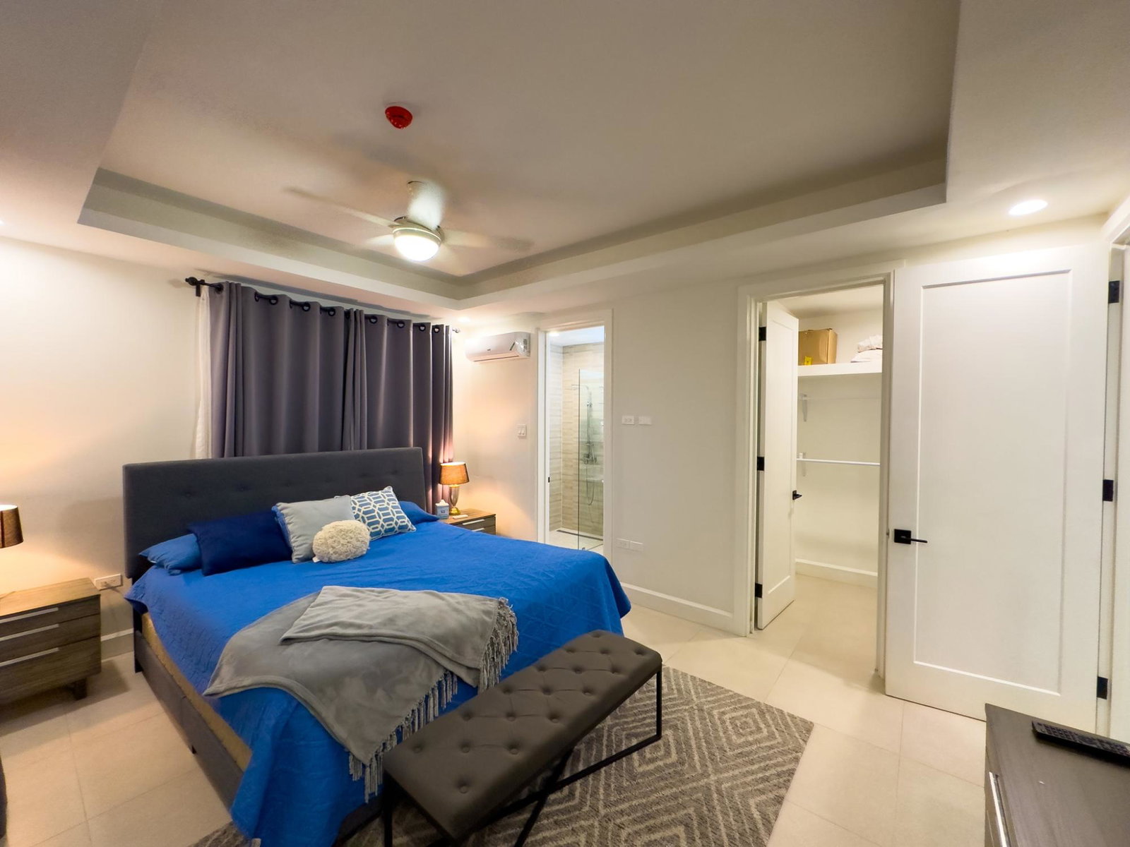 Stylish-2-Bedroom-Apartment-for-Rent-in-Jamaica-22-21-Salisbury-Avenue Seventh image of 22-21 Salisbury Avenue in Barbican, St. Andrew, Jamaica - property is For Rent