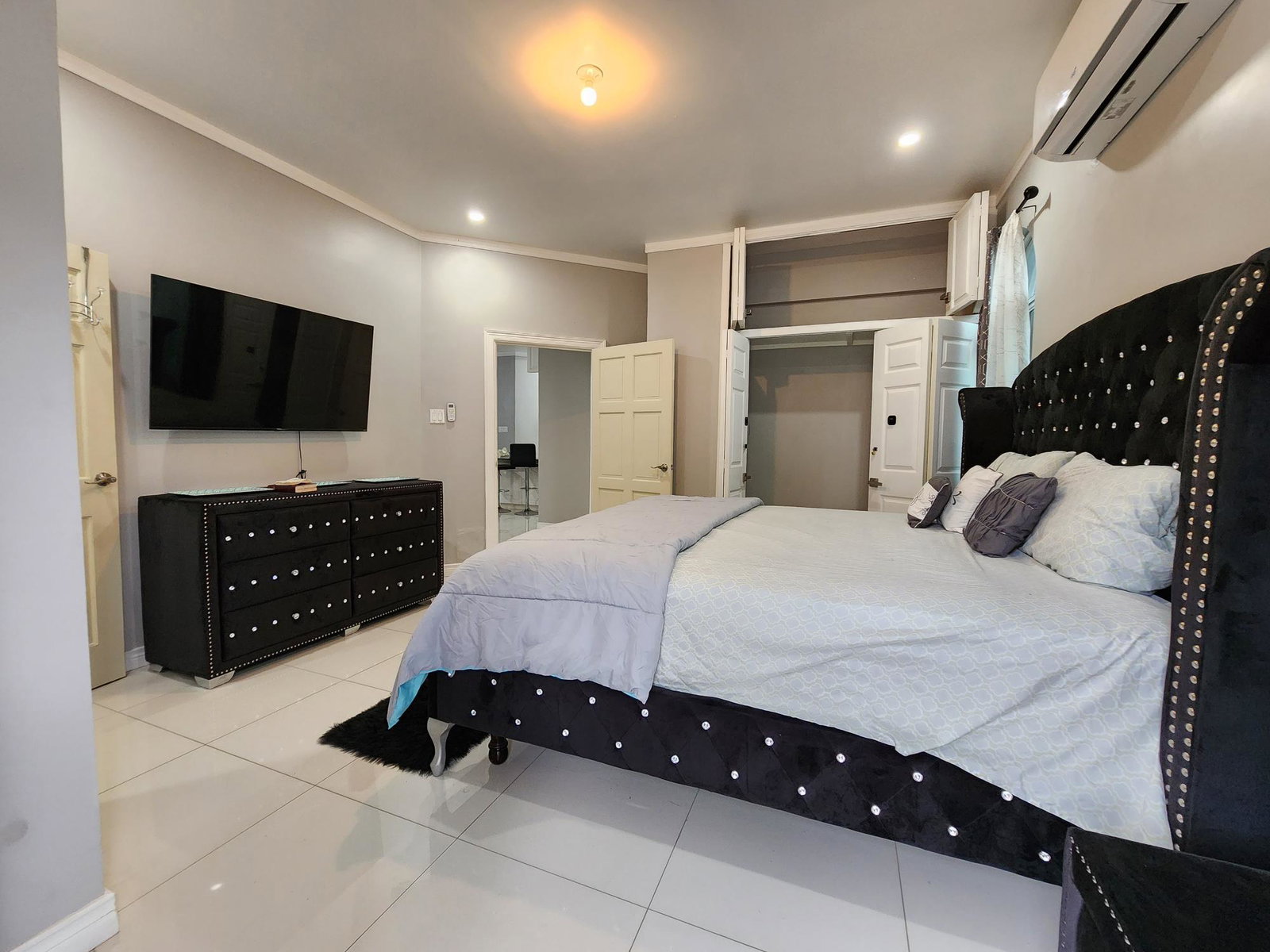 Thirteenth image of 9-147 Red Hills Road, The Allur in Red Hills, St. Andrew, Jamaica - property is For Rent