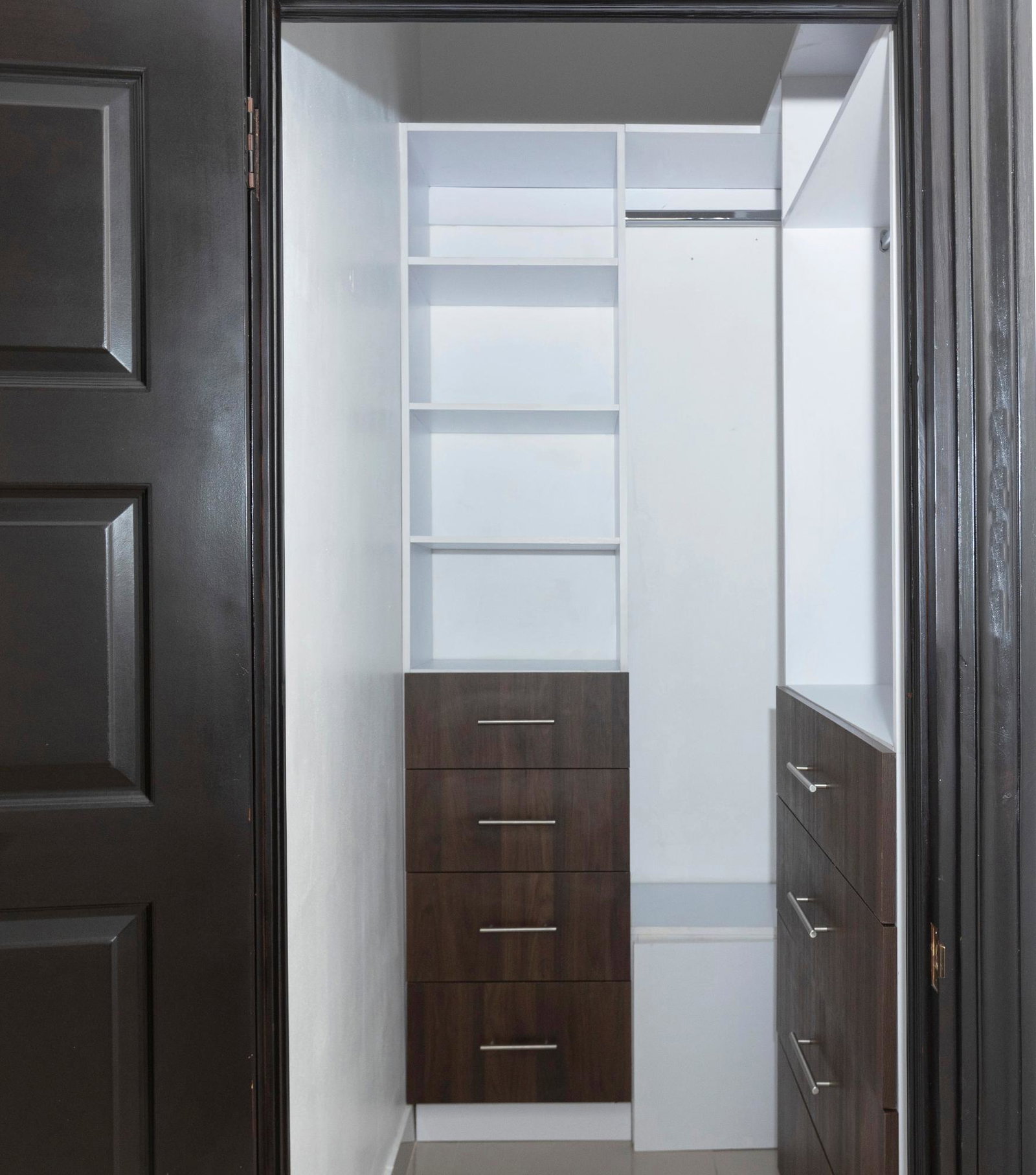 Twelfth image of 8-11 1/2 Grosvenor Terrace in Kingston 8, St. Andrew, Jamaica - property is For Sale