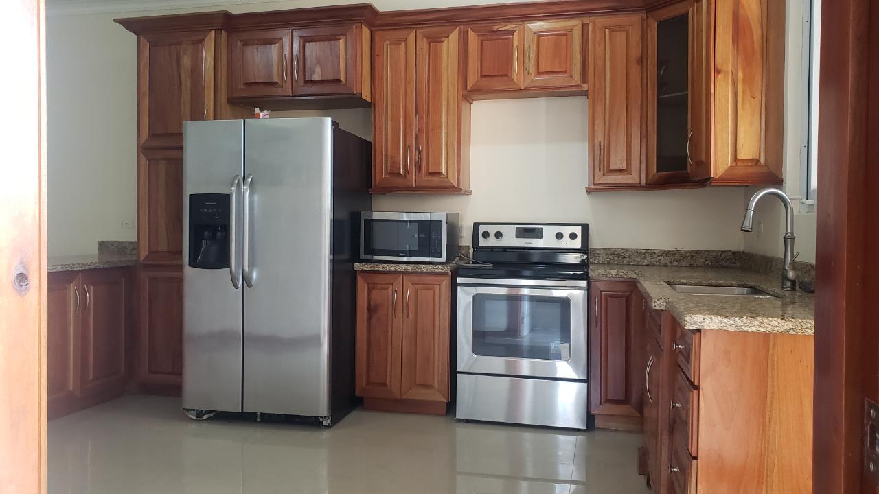 Fourth image of 6- Annette Crescent in Kingston 10, St. Andrew, Jamaica - property is For Rent