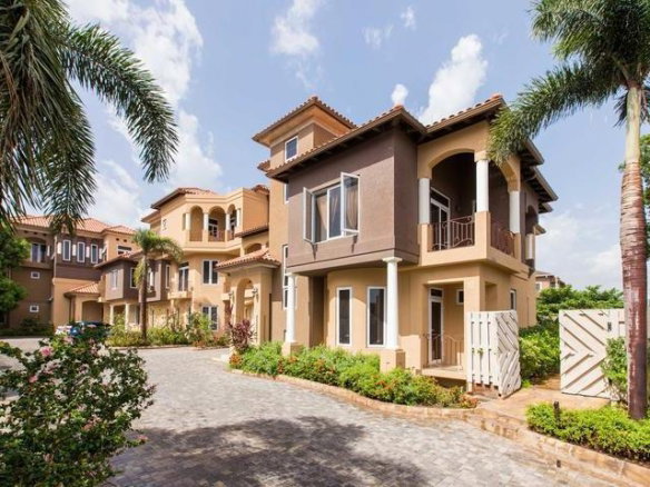 First image of 6- Annette Crescent in Kingston 10, St. Andrew, Jamaica - property is For Rent