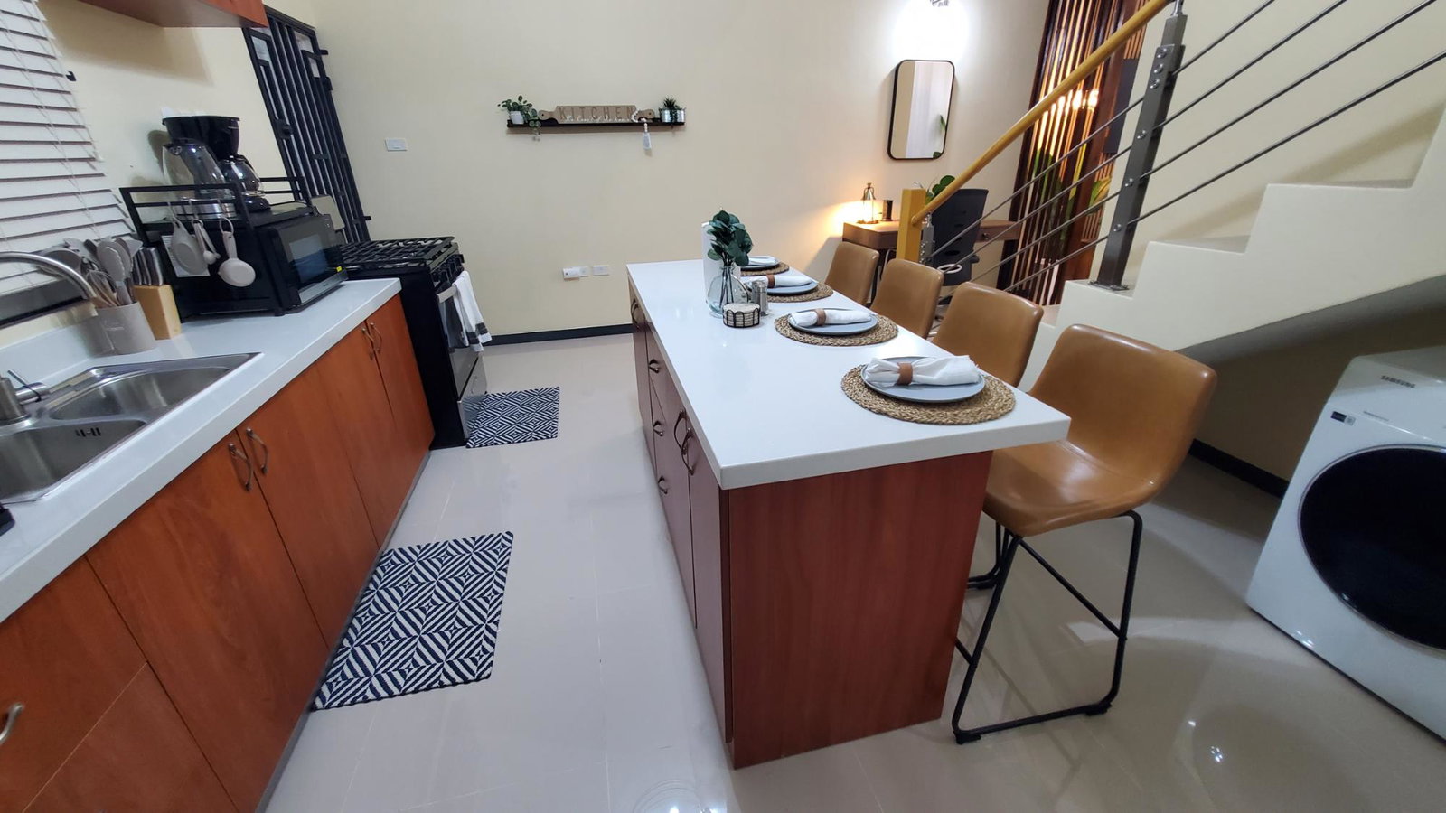 Fifth image of 46 Edmund Ridge in Rose Hall, St. James, Jamaica - property is For Rent