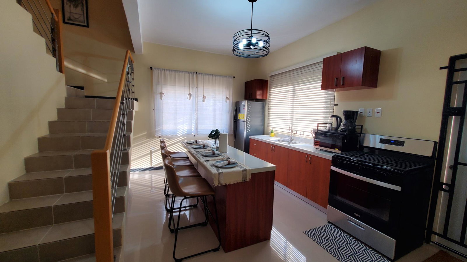 Thirteenth image of 46 Edmund Ridge in Rose Hall, St. James, Jamaica - property is For Rent