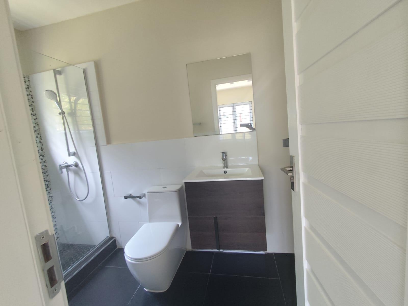 Stylish-2-Bedroom-Unit-for-Rent-in-Jamaica-Highland-Drive Eleventh image of Unit 2-2g Highland Drive in Havendale, St. Andrew, Jamaica - property is For Rent