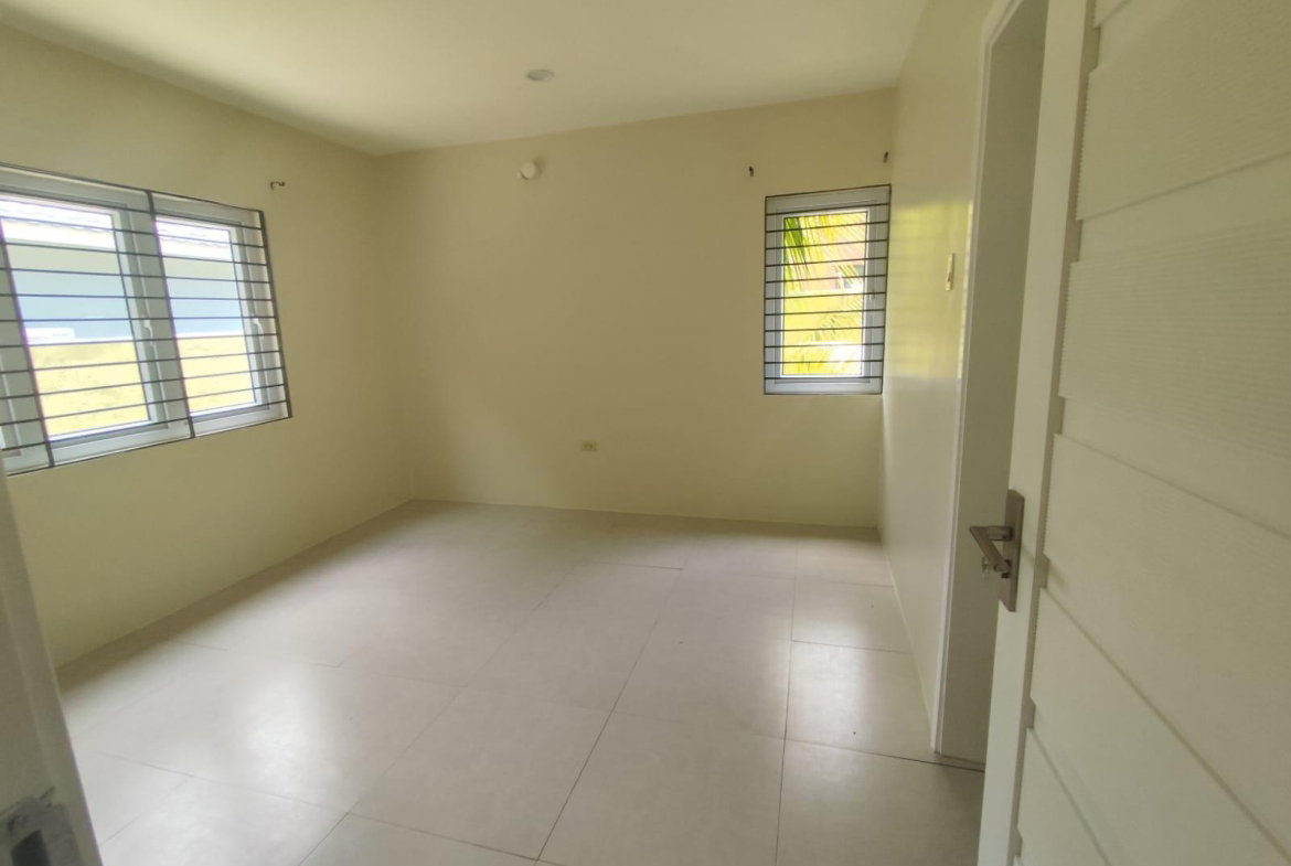 Seventh image of Unit 2-2g Highland Drive in Havendale, St. Andrew, Jamaica - property is For Rent