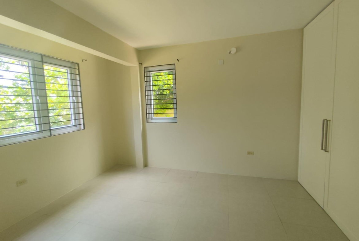 Ninth image of Unit 2-2g Highland Drive in Havendale, St. Andrew, Jamaica - property is For Rent
