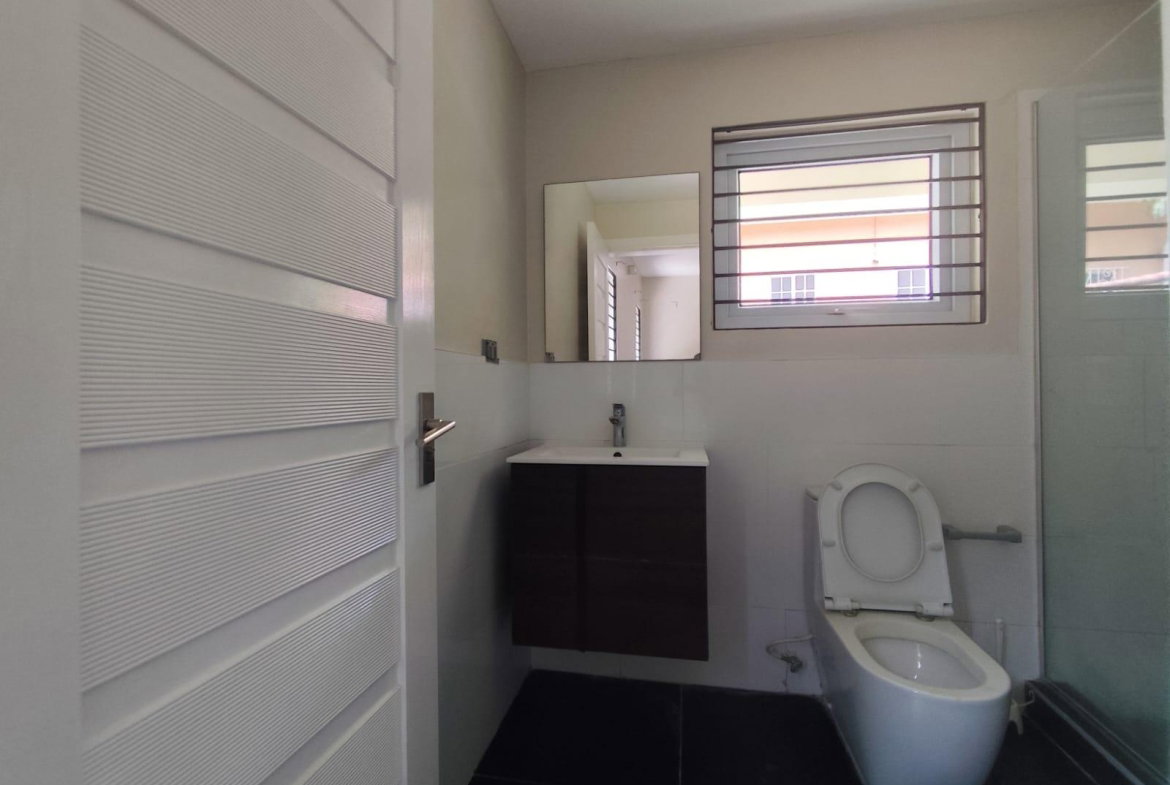 Tenth image of Unit 2-2g Highland Drive in Havendale, St. Andrew, Jamaica - property is For Rent