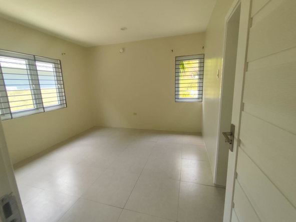 Seventh image of Unit 1-2g Highland Drive in Havendale, St. Andrew, Jamaica - property is For Rent