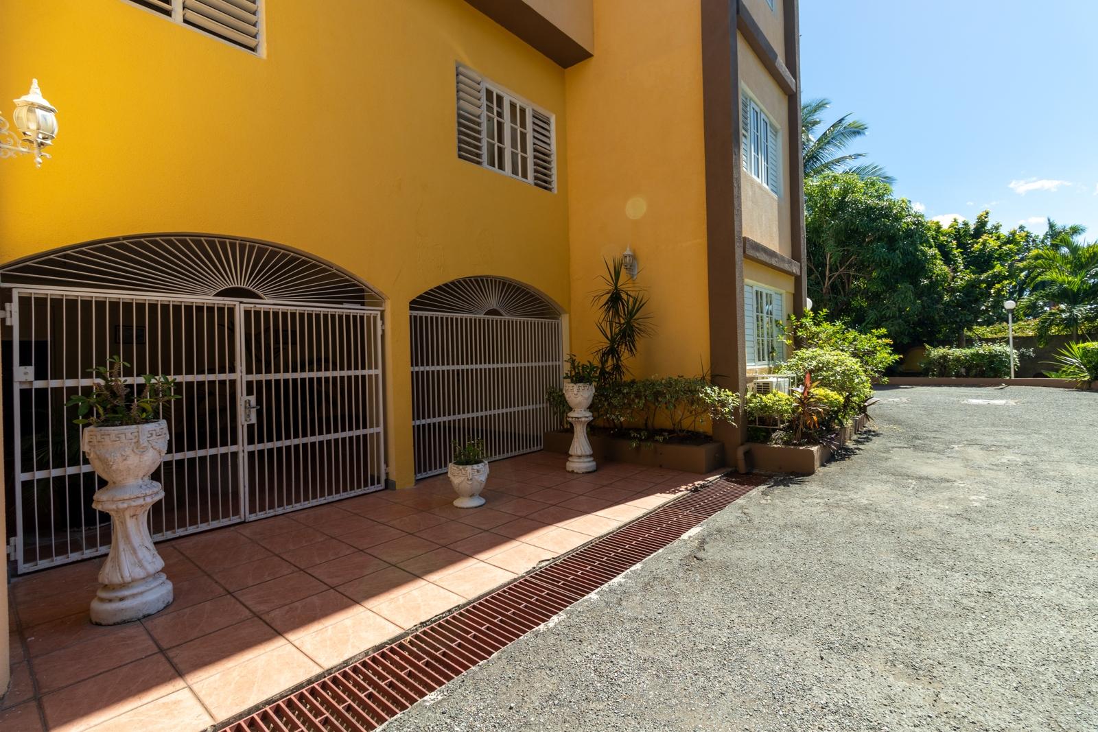 Stylish-2nd-Floor-Apartment-for-Sale-at-The-Aspen-St.-Andrew-Jamaica Fourth image of 8-8 Chopin Avenue, The Aspen in Kingston 8, St. Andrew, Jamaica - property is For Sale