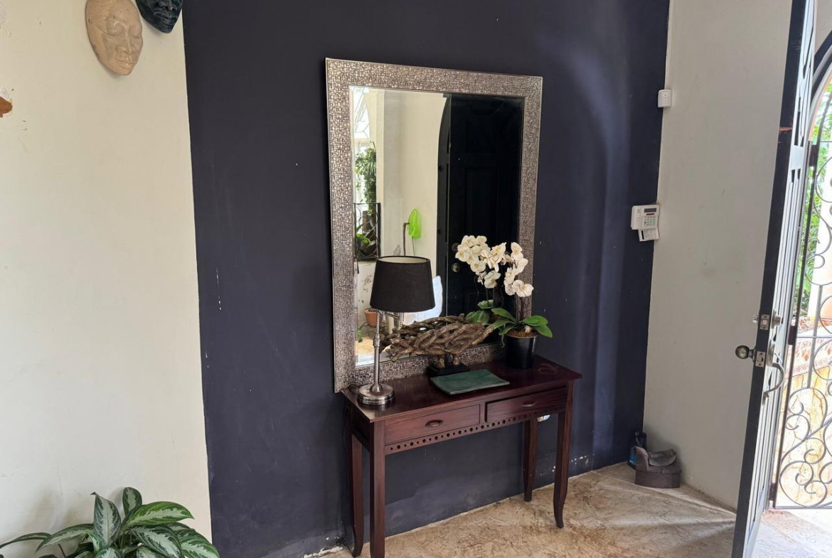 Fourth image of 204 Pegasus Place, Smokey Val in Kingston 8, St. Andrew, Jamaica - property is For Sale