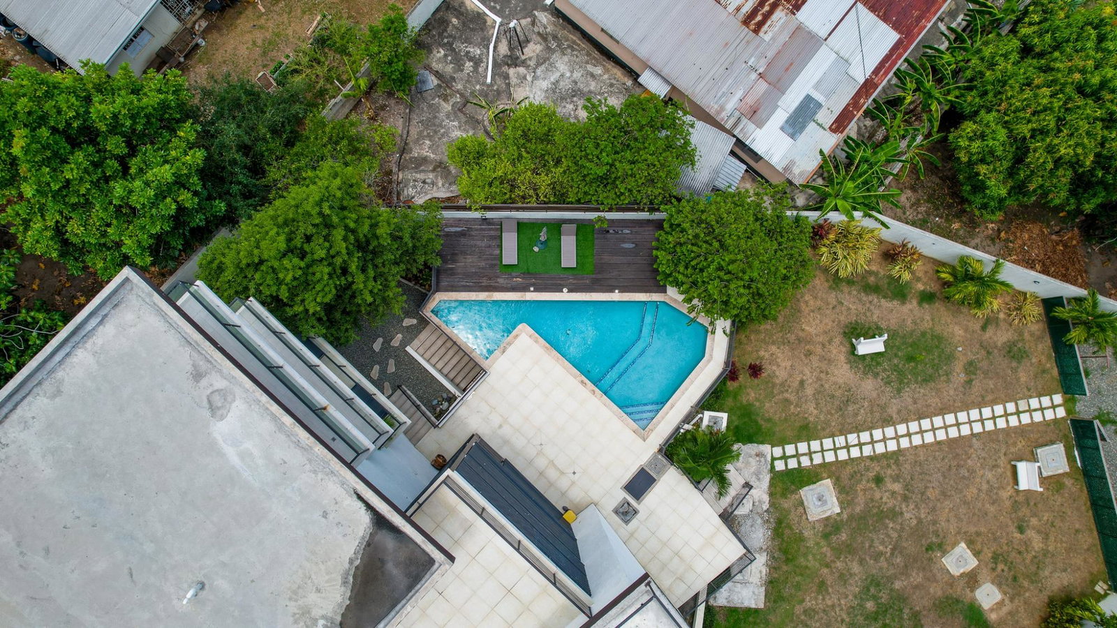 Twenty-Second image of 17-71 Border Avenue in Kingston 19, St. Andrew, Jamaica - property is For Rent