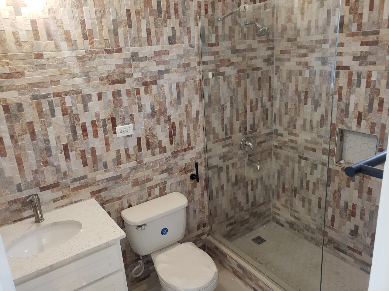 Eleventh image of 20-36 Acadia Drive in Kingston 6, St. Andrew, Jamaica - property is For Rent