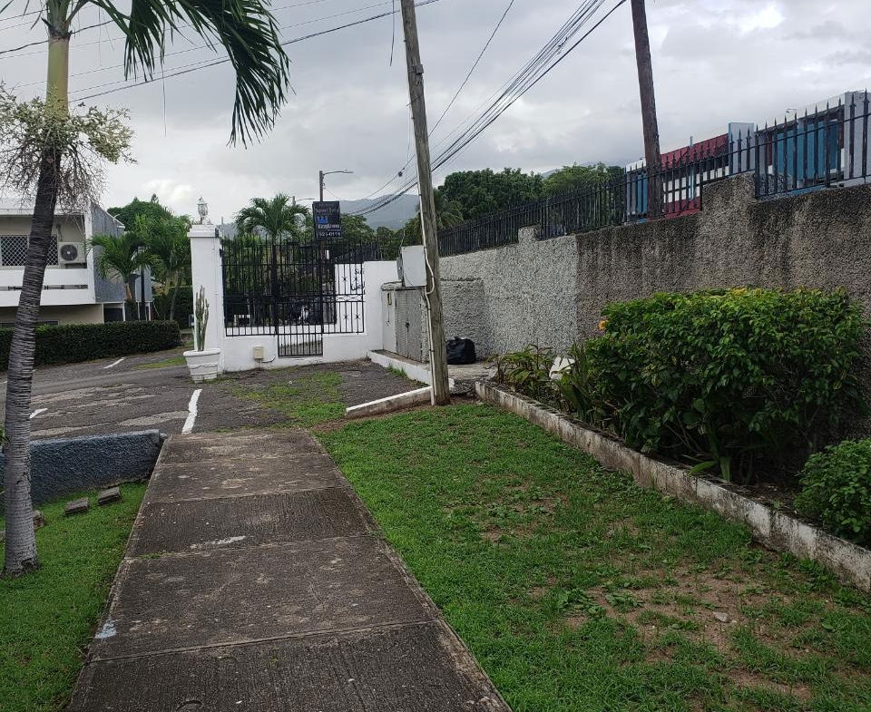 Seventeenth image of 20-36 Acadia Drive in Kingston 6, St. Andrew, Jamaica - property is For Rent