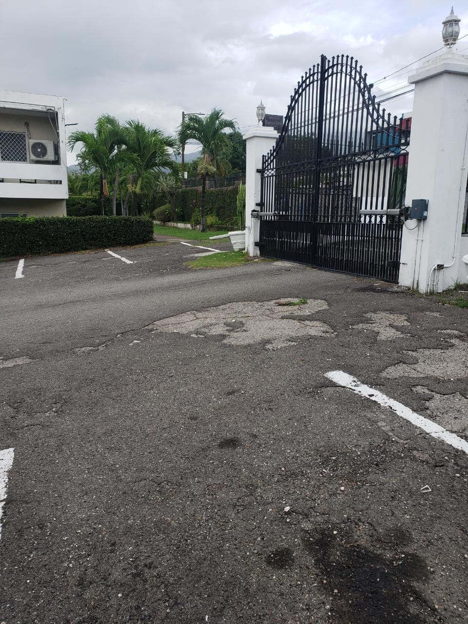 Nineteenth image of 20-36 Acadia Drive in Kingston 6, St. Andrew, Jamaica - property is For Rent