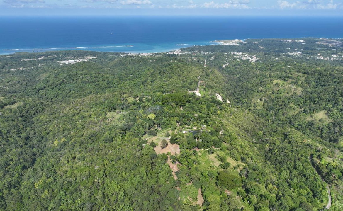 Ninth image of 11 Sussex Land, Lime Hall in St. Ann's Bay, St. Ann, Jamaica - property is For Sale
