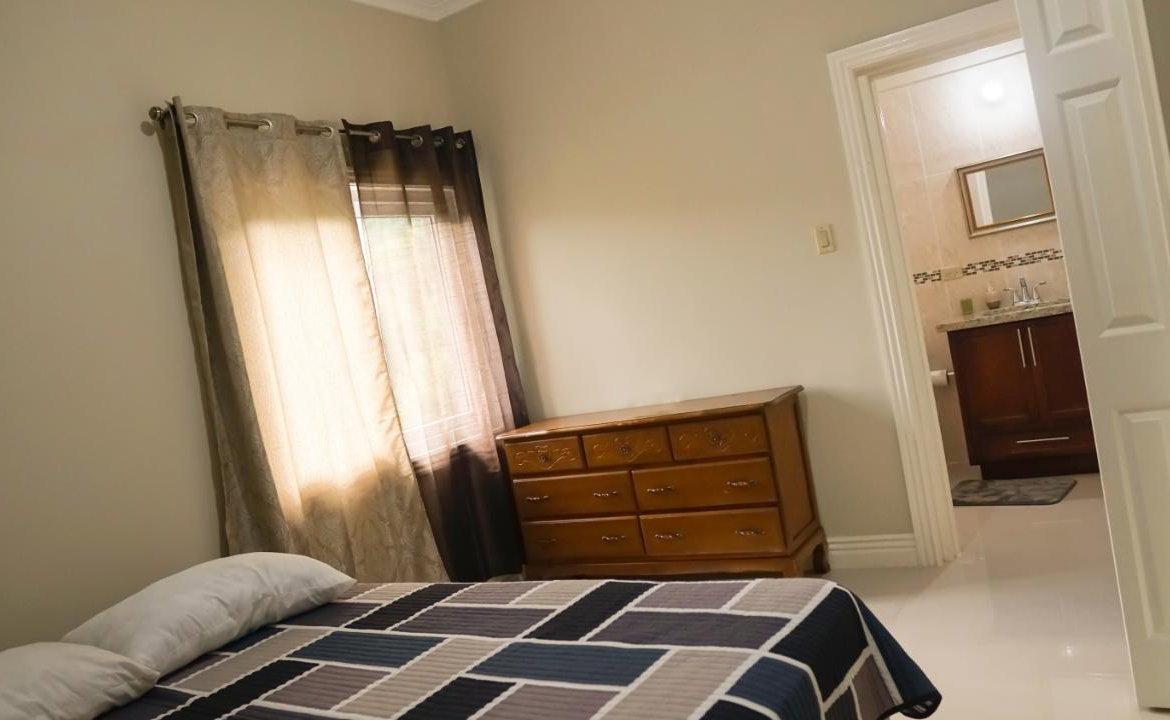 Eighteenth image of 15-11a Belvedere Road in Kingston 19, St. Andrew, Jamaica - property is For Rent