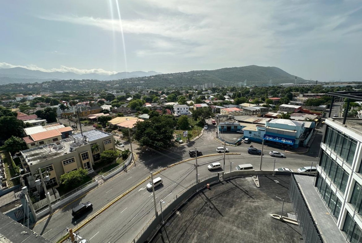 Eighth image of 1,2,3-1 Trafalgar Road, Kingston in Kingston 5, St. Andrew, Jamaica - property is For Rent